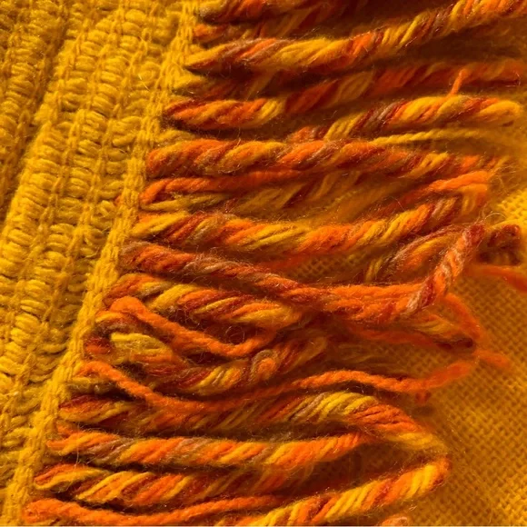 v i n t a g e :: Vibrant Woven Table Cloth 6 Napkin Set MCM Boho - Picture 13 of 16